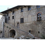 Interno del Castello di Spedaletto, Pienza.