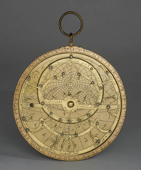 Astrolabio arabo